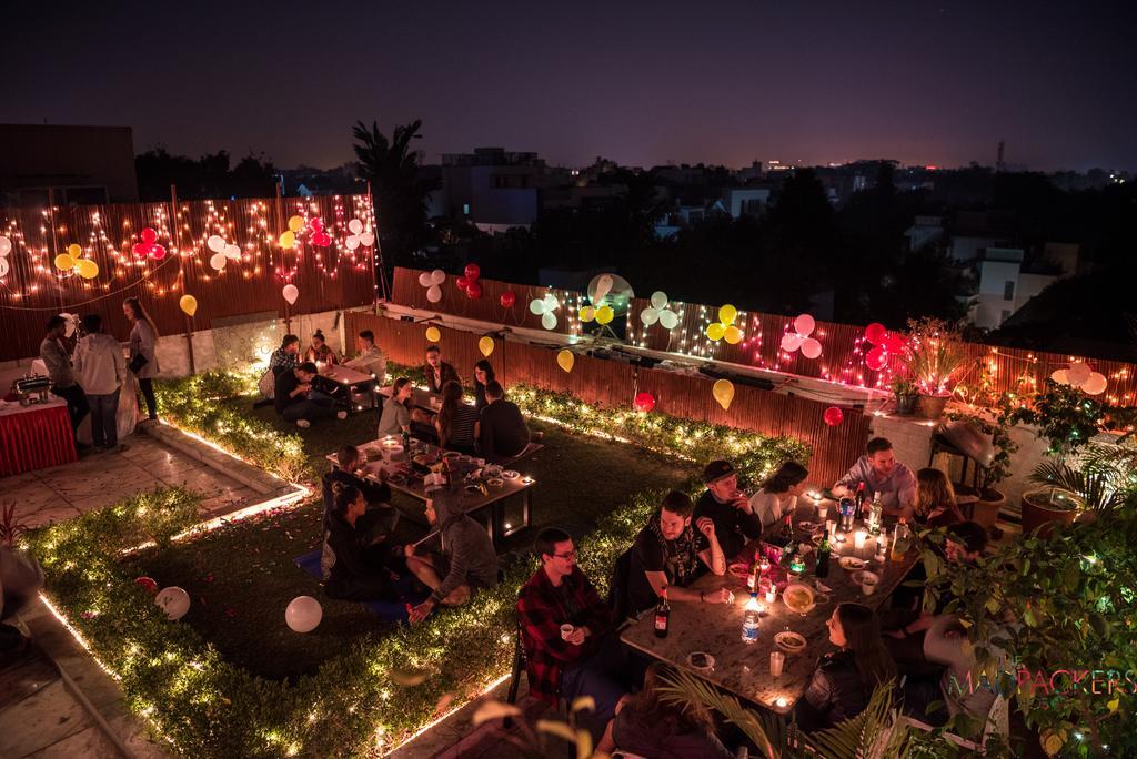 Madpackers Delhi Vandrarhem New Delhi Exteriör bild