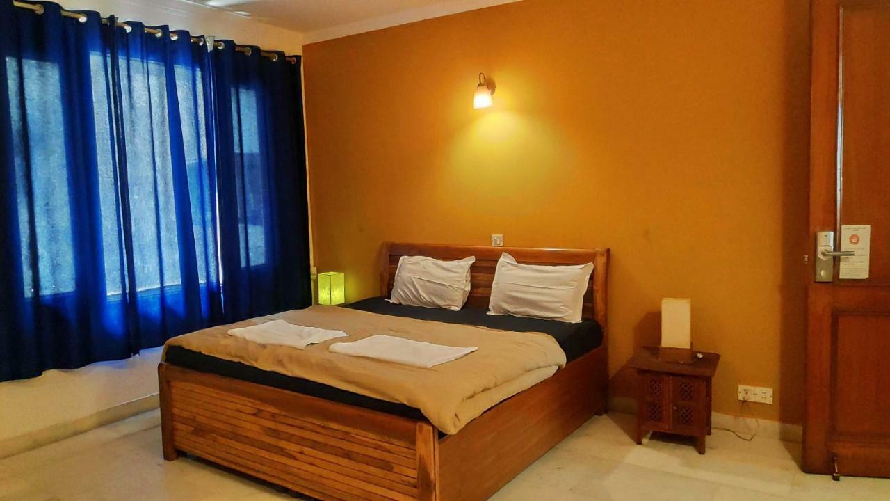 Madpackers Delhi Vandrarhem New Delhi Exteriör bild